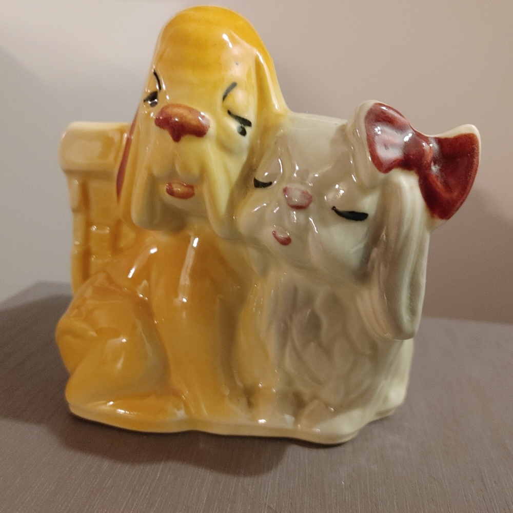 ⭐️Vintage Shawnee Planter Ceramic Dog Plant Pot - Puppy Love USA 611 Pottery